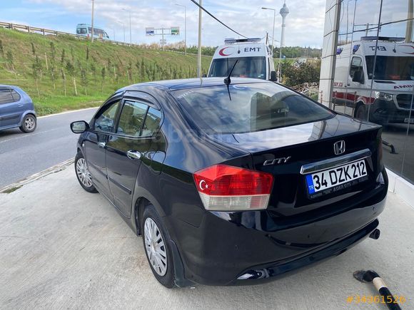Sahibinden Honda City 1.4 LS 2010 Model 