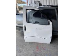 Fiat Doblo orijinal çıkma temiz sağ ön kapı