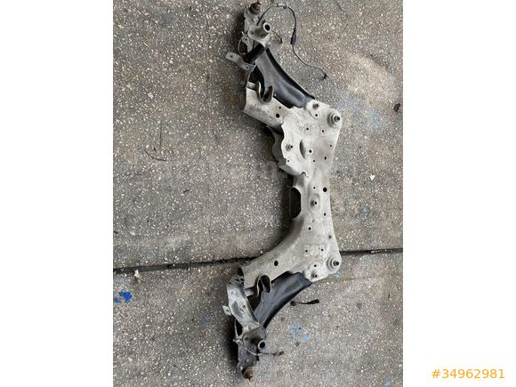 Renault Kango 3-4 orijinal çıkmam motor Traverssi
