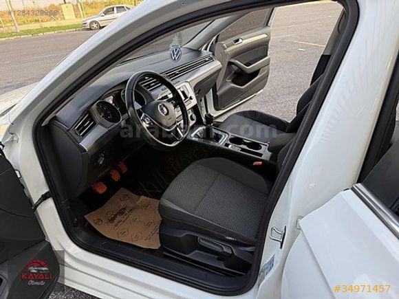 DEĞİŞENSİZ 2016 PASSAT 1.4 TSI BlueMotion