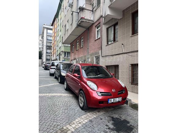 Nissan servis çalışanından Micra K12