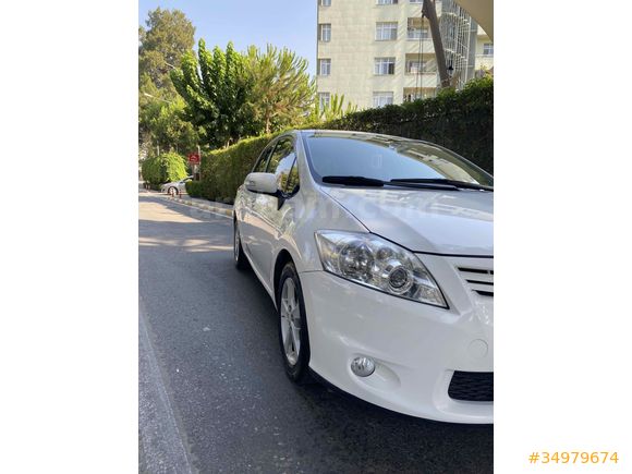 Sahibinden Toyota Auris 1.4 D-4D Comfort Extra 2012 Model İzmir