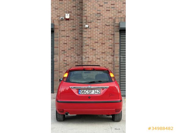 Sahibinden Ford Focus 1.6 Ghia 2002 Model 