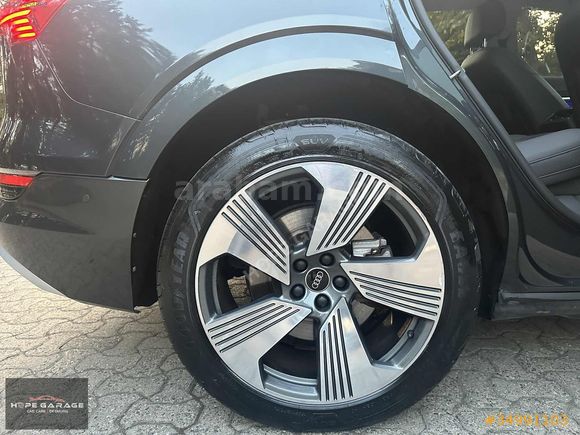 2020 AUDİ E-TRON 55 QUATRO ADVANCED 408 Hp HEAD UP/SOĞUTMA