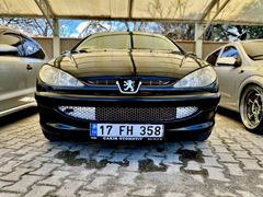 Acil satılık Peugeot 206 1.4 X-Line 2005 Model 