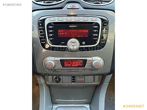 S&M AUTO'DAN 2010 MODEL MANUEL FORD FOCUS