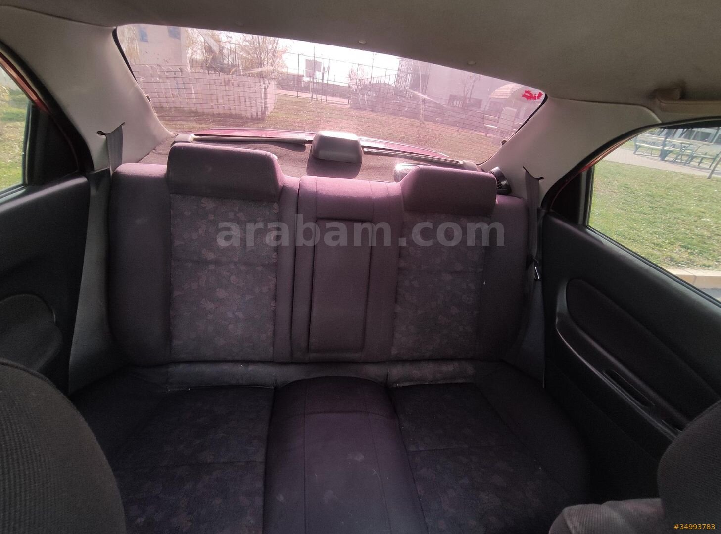 Sahibinden Mazda 323 1.5 Familia 1998 Model 6