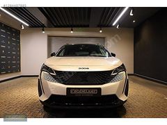 NİĞDELİLER 2023 Peugeot 3008 1.2 Hybrid 136HP GT e-DSC6 / 7596