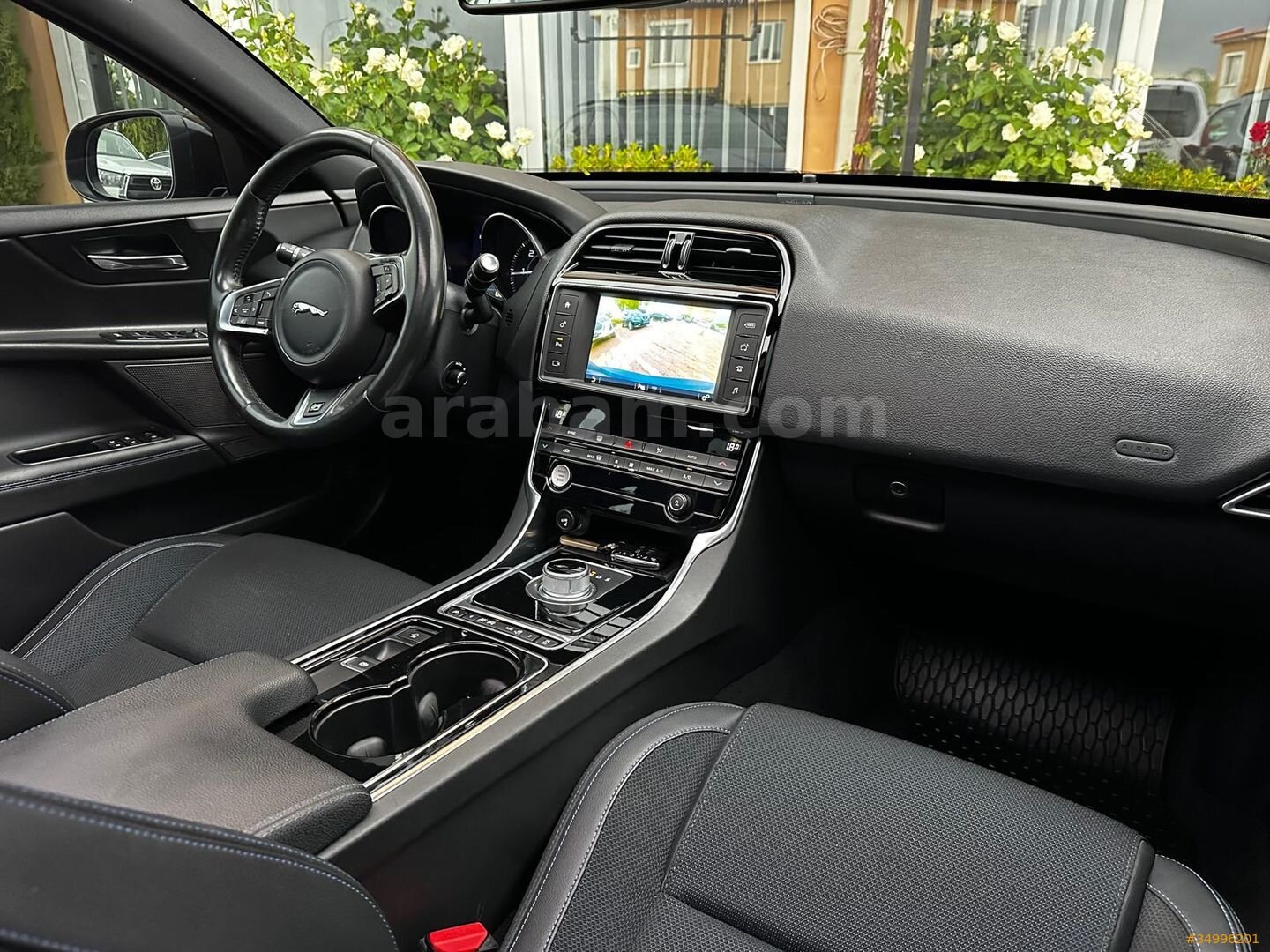 Sahibinden Jaguar XE 2.0 D R-Sport Plus 2015 Model Van 210.000 km Mavi 6
