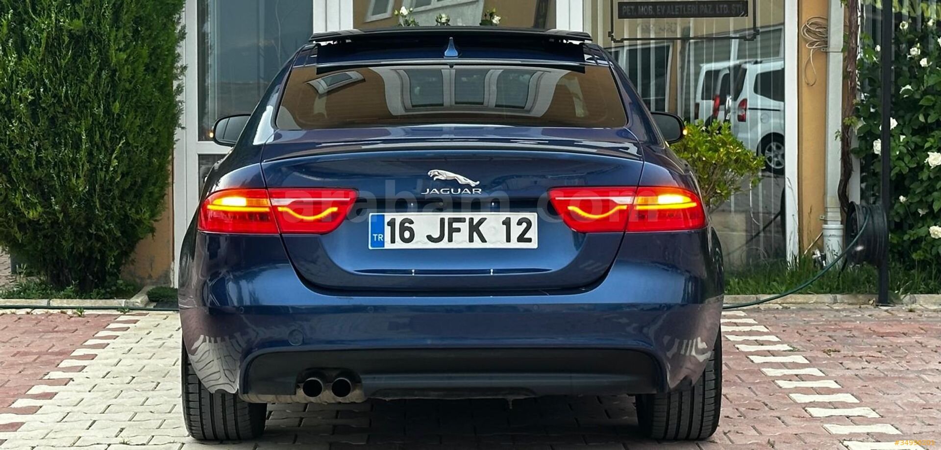 Sahibinden Jaguar XE 2.0 D R-Sport Plus 2015 Model Van 210.000 km Mavi 3