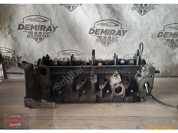 FORD CONNECT 1.8 EKSANTİRİK MİLİ VE SİLİNDİR (MOTOR) KAPAĞI