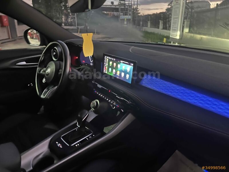 Sahibinden Alfa Romeo Tonale 1.6 VGT-D TI 2023 Model Antalya 3