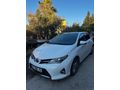 İLK SAHİBİNDEN Toyota Auris 1.4 D-4D Active Skypack 2015 cam tavan oto. Full  
