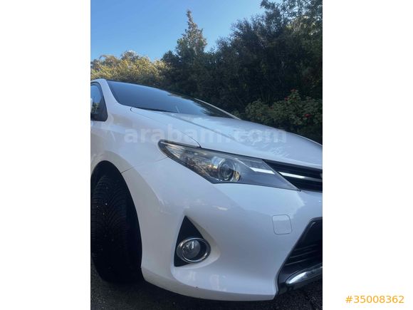İLK SAHİBİNDEN Toyota Auris 1.4 D-4D Active Skypack 2015 cam tavan oto. Full  