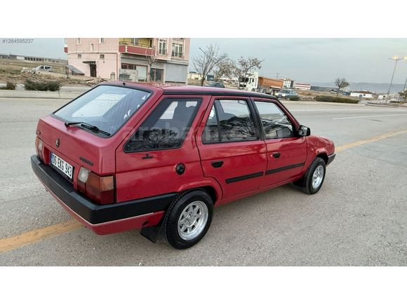 DEĞİŞEN YOK. 1994 model FORMAN LX 4 LASTİK YENİ. MASRAFSIZ..