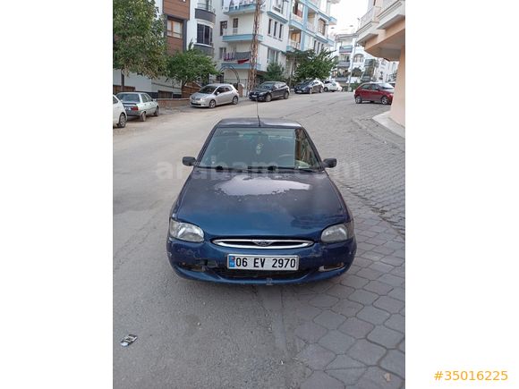 Sahibinden Ford Escort 1.6 CLX 1999 Model