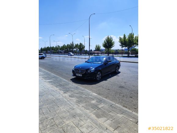 Sahibinden Mercedes E 180 Style 2015 Model sunrof-koltuk ısıtma kendi kendine park