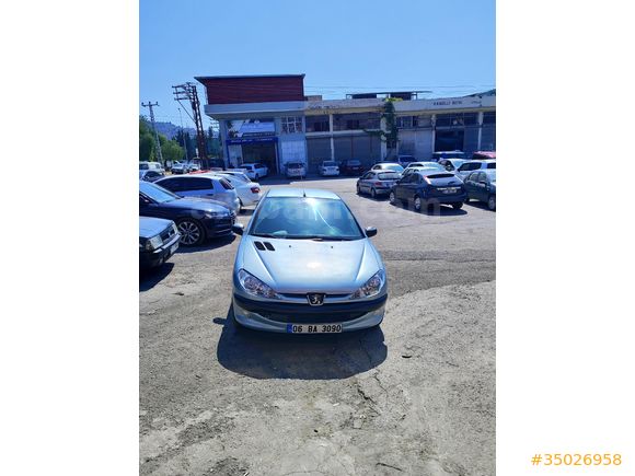 Sahibinden Peugeot 206 1.4 XT 2003 Model