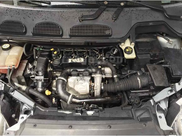Sahibinden Ford C-Max 1.6 TDCi Ghia 2005 Model 