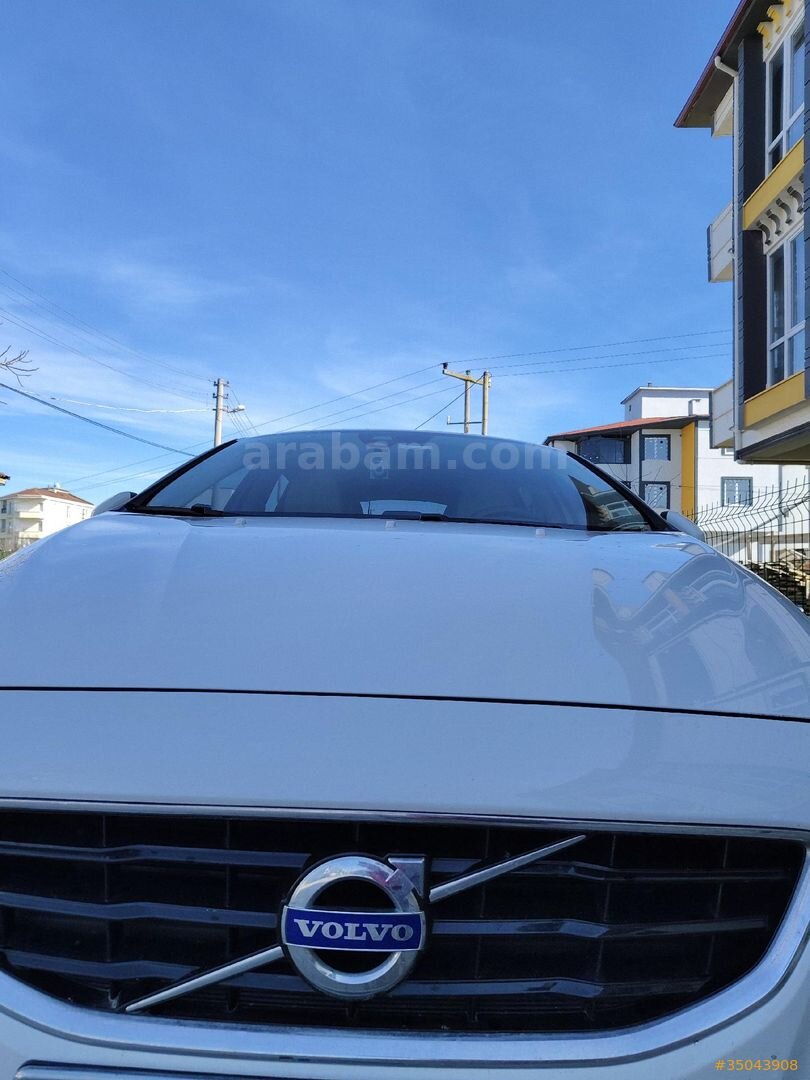 Sahibinden Volvo V40 1.5 Advance 2016 Model Tekirdağ 69.000 km Beyaz 3