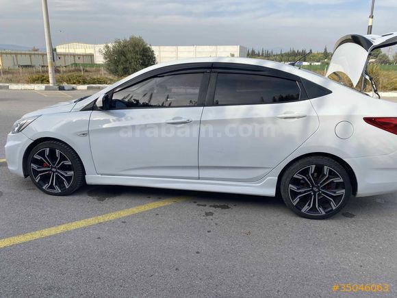 Sahibinden Hyundai Accent Blue 1.6 CRDI Mode Plus 2018 Model 