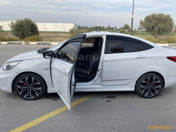 Sahibinden Hyundai Accent Blue 1.6 CRDI Mode Plus 2018 Model 