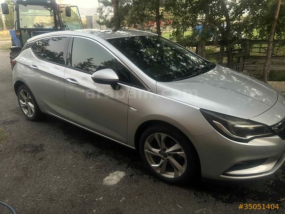 Opel Astra 1.4 T Dynamic 