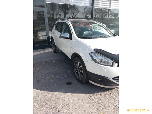 Galeriden Nissan Qashqai 1.5 dCi Platinum 2012 Model Konya