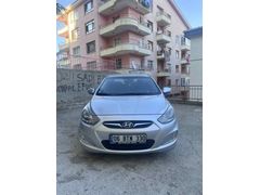 Sahibinden Hyundai Accent Blue 1.6 CRDI Prime 2012 Model 