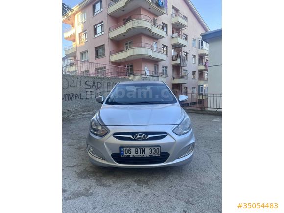 Sahibinden Hyundai Accent Blue 1.6 CRDI Prime 2012 Model 