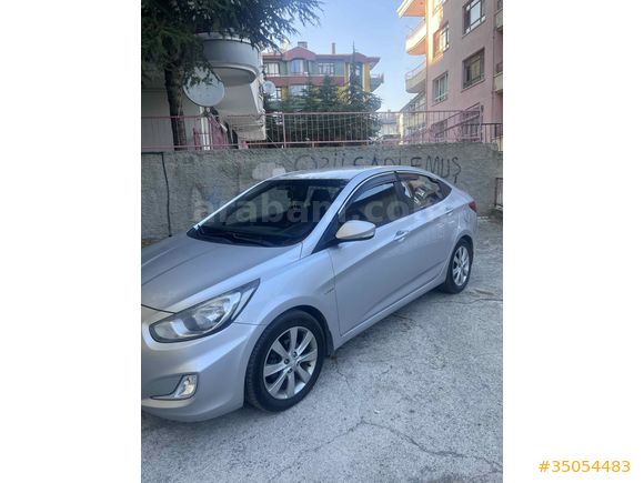 Sahibinden Hyundai Accent Blue 1.6 CRDI Prime 2012 Model 