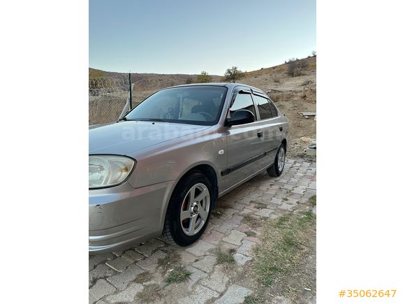 Sahibinden Hyundai Accent 1.5 CRDi Admire 2004 Model 