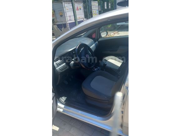 Sahibinden Fiat Linea 1.3 Multijet Active 2010 Model