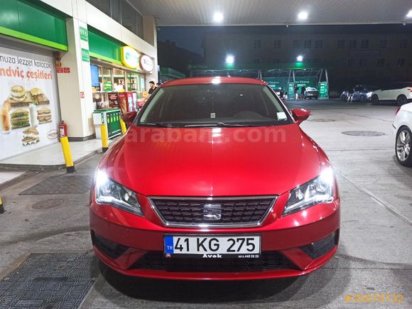 SEAT LEON TEK PARÇA BOYA DESİRE KIRMIZISI ÇOK TEMİZ
