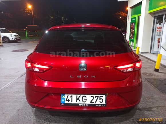 SEAT LEON TEK PARÇA BOYA DESİRE KIRMIZISI ÇOK TEMİZ
