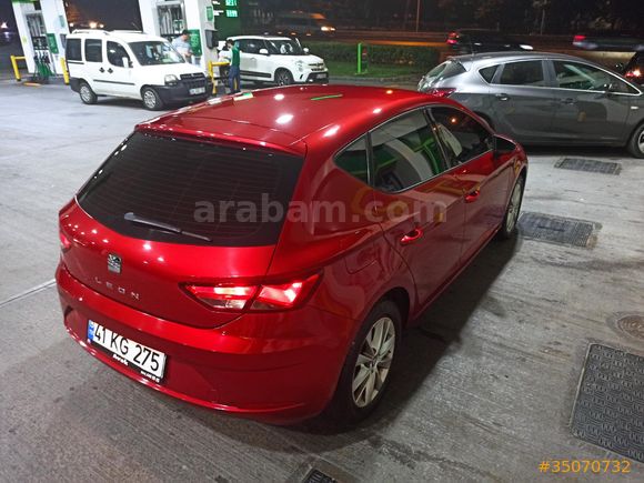 SEAT LEON TEK PARÇA BOYA DESİRE KIRMIZISI ÇOK TEMİZ
