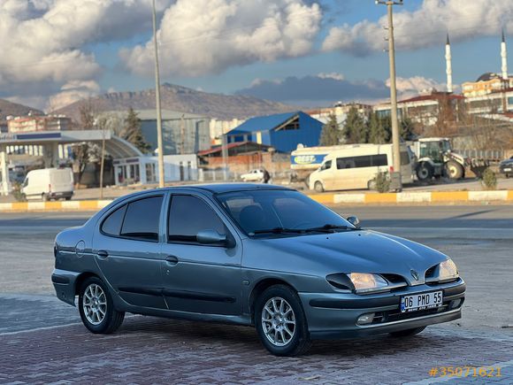Sahibinden Renault Megane 1.6 RTE 1999 Model