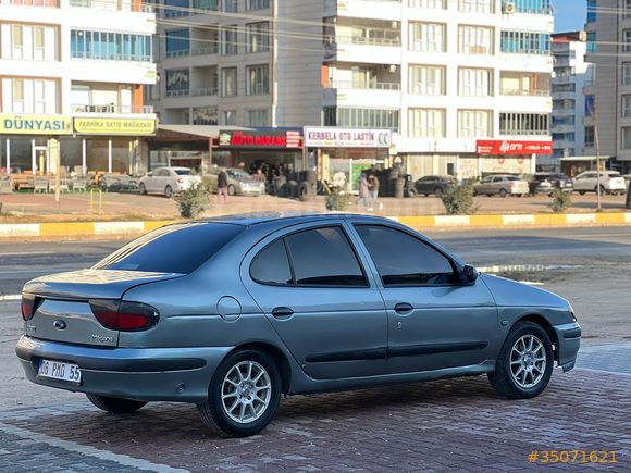 Sahibinden Renault Megane 1.6 RTE 1999 Model