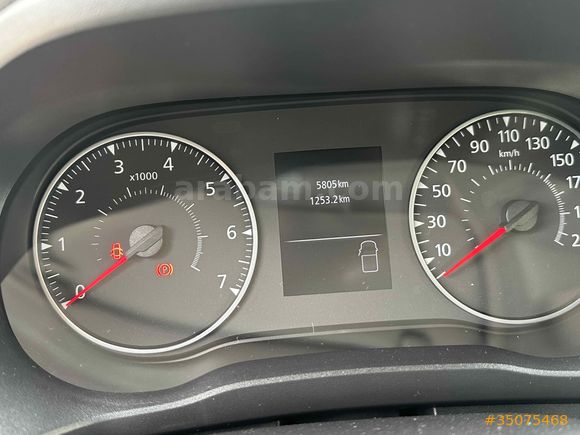 Sahibinden Renault Express Combi 1.5 BlueDCI Touch 2024 Model 