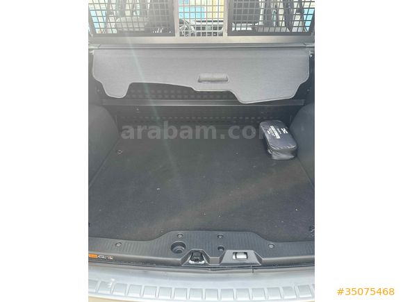 Sahibinden Renault Express Combi 1.5 BlueDCI Touch 2024 Model 