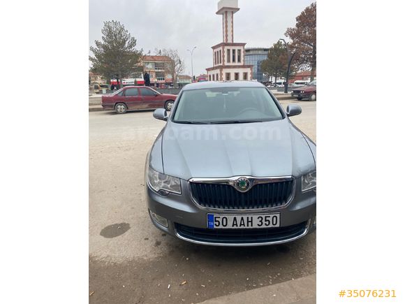 Sahibinden Skoda SuperB 1.4 TSI Ambition 2011 Model  172.000 km Gri (metalik)
