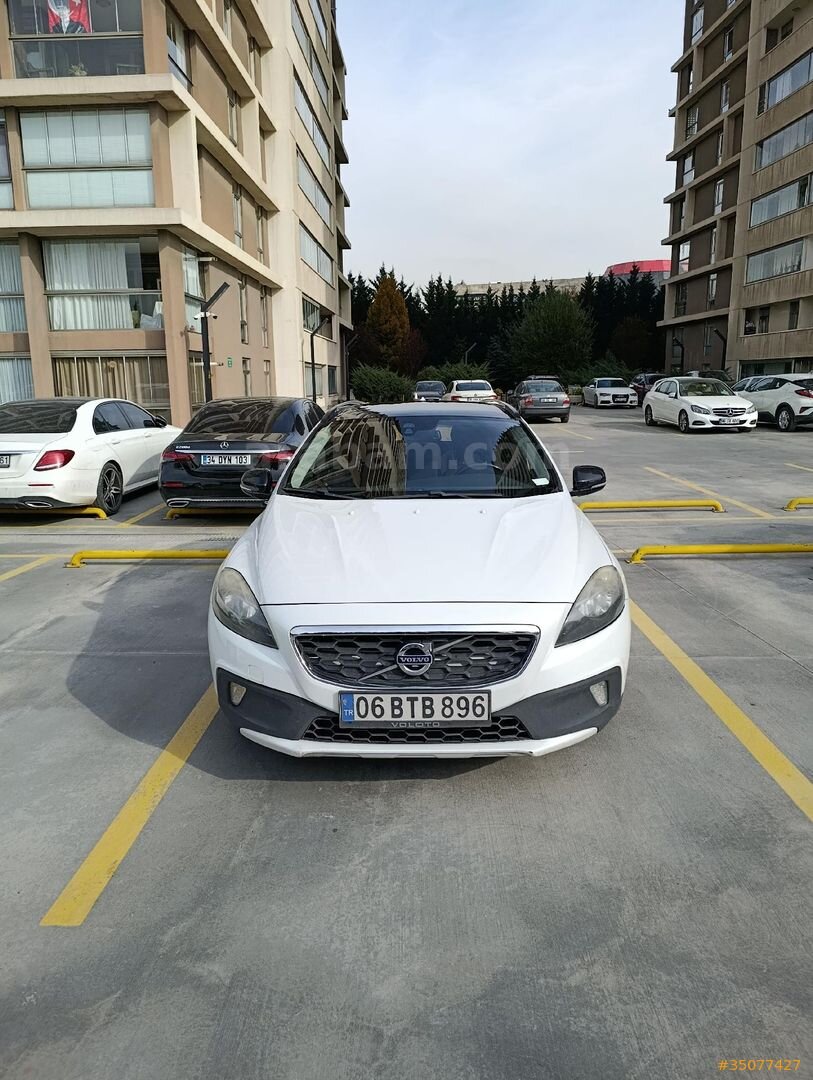 Sahibinden Volvo V40 Cross Country 1.6 D Advance 2013 Model Ankara 248.700 km Beyaz 1