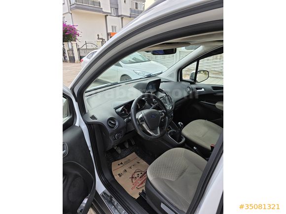 Sahibinden Ford Tourneo Courier 1.6 TDCi Titanium Plus 2016 Model