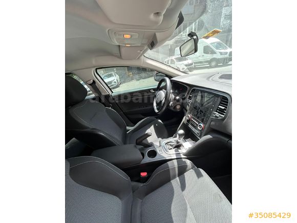 Sahibinden Renault Megane 1.3 TCe Joy 2021 Model