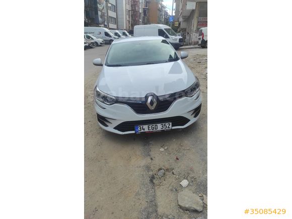 Sahibinden Renault Megane 1.3 TCe Joy 2021 Model