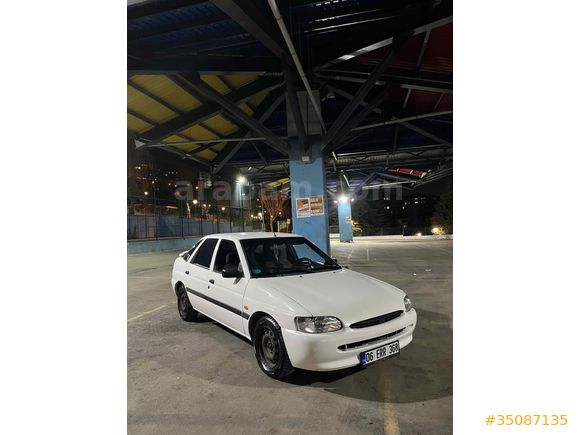 Sahibinden KAZALI Ford Escort 1.6 CLX 1996 Model 