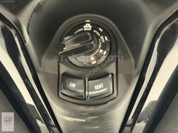 SERVİS BAKIMLI X-MAX 250 TECH MAX KREDİ KARTINA 12 TAKSİT!