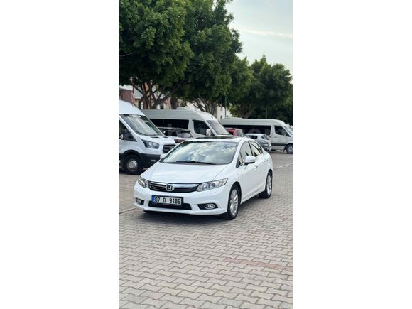 Sahibinden Honda Civic 1.6 i-VTEC ECO Elegance 2013 Model 