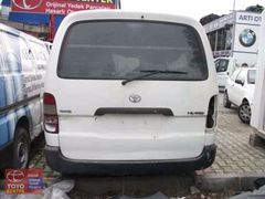 Toyota Hi-Ace Sağ Sürgülü Kapi Beyaz Araç Üstünden