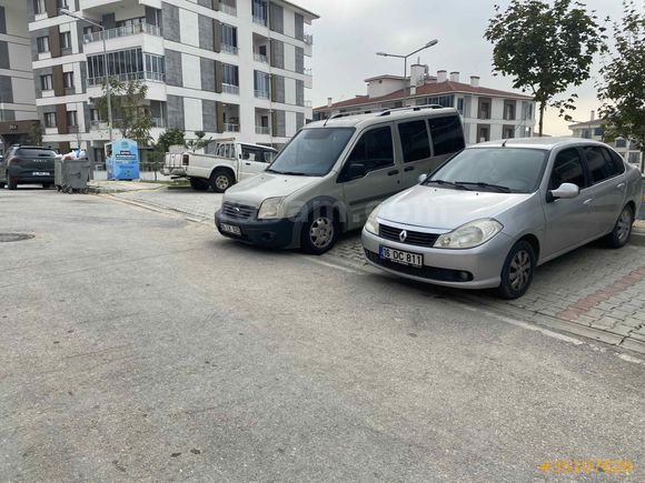 ACİLL  Sahibinden Ford Transit Connect K210 S Deluxe 2010 Model 